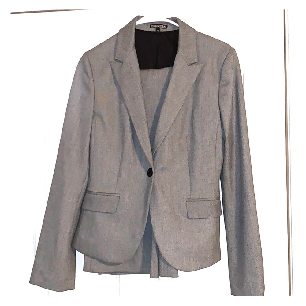 2pc Gray Express suit - WORN TWICE